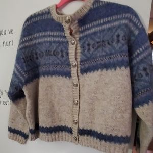 St.Johns bay wom. Sz. Lrg exc.cond.vintage sweater